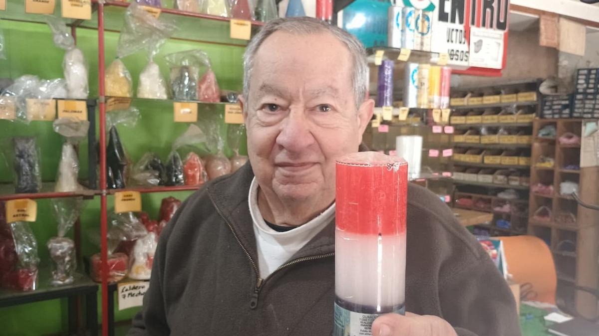 Se dispararon las ventas en una santería de Córdoba por el Mundial.