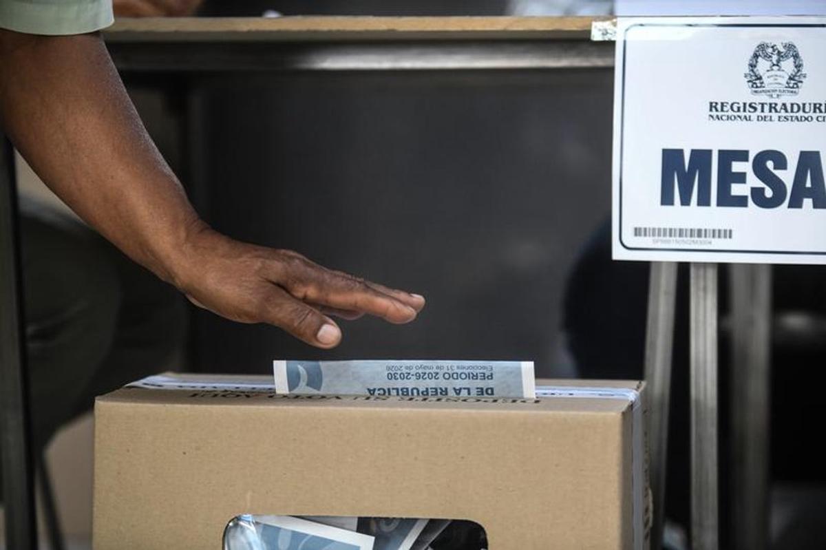 Elecciones en Colombia: Abelardo de la Espriella e Iván Cepeda se enfrentan en el balotaje.