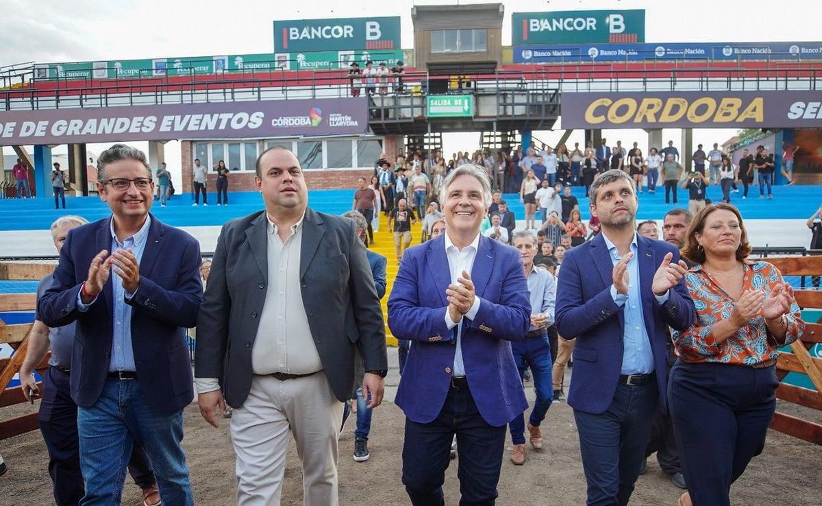 FOTO: El gobernador anunció un aporte superior a los 300 millones para el festival 