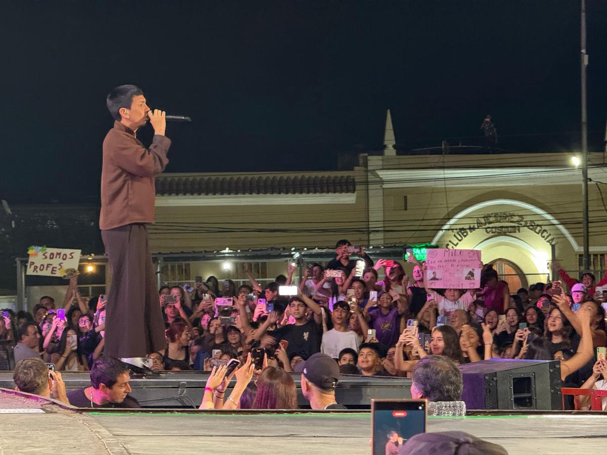 Milo J en un show íntimo en Cosquín. (Foto: Daniel Cáceres).