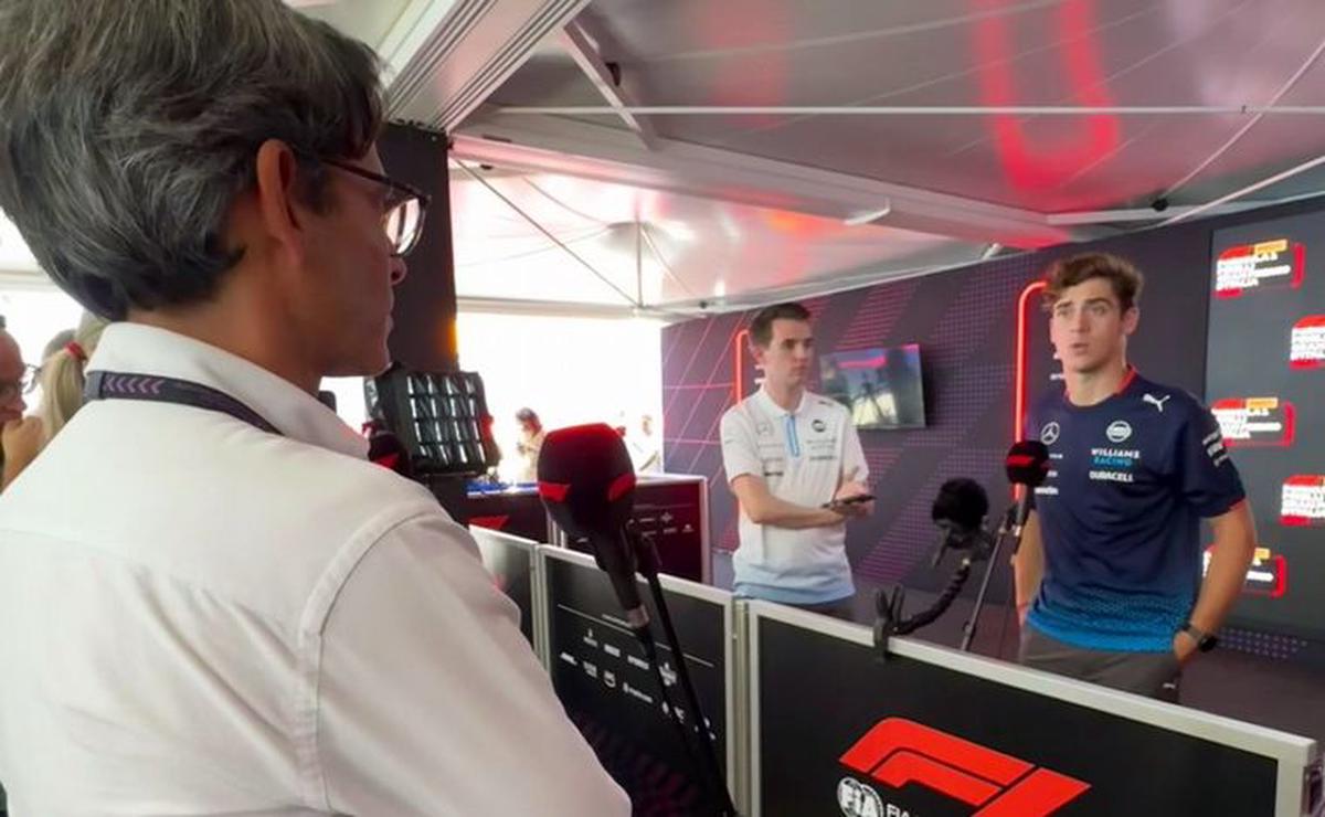 Colapinto en la rueda de prensa con medios de habla hispana