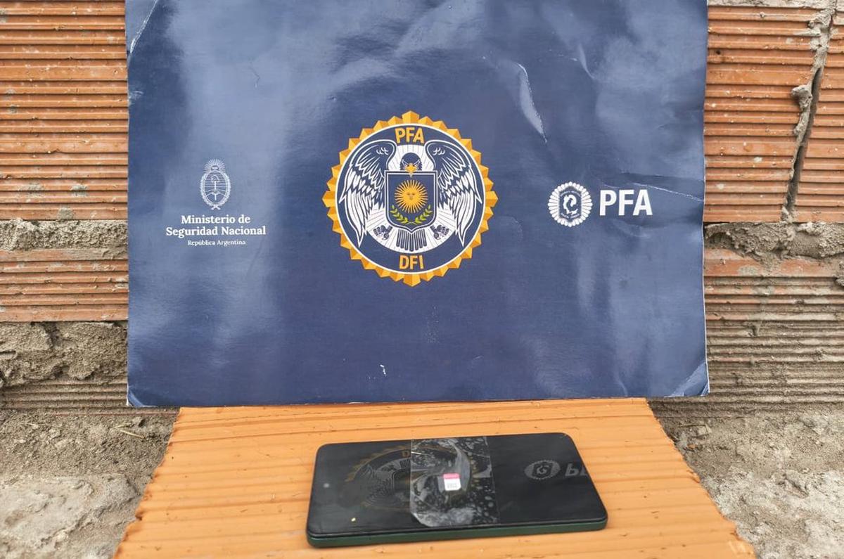 Detuvieron a una acusada de asesinar de 12 puñaladas a un policía retirado