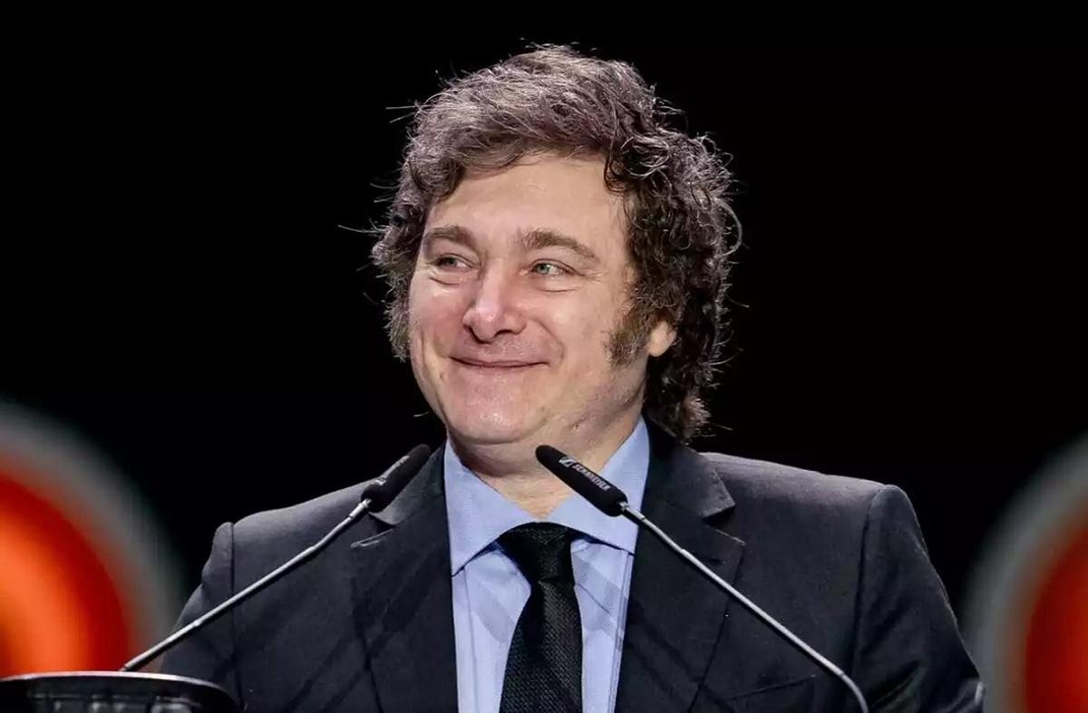 Milei presentó junto a Bullrich la reestructuración de la Policía Federal con el FBI como modelo