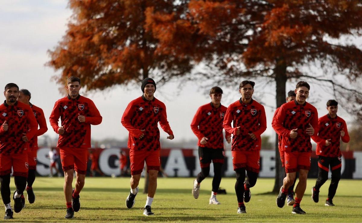 Jugadores de Newell´s en el entrenamiento.