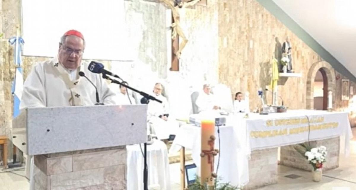 El cardenal Ángel Rossi presidió la misa de este domingo.