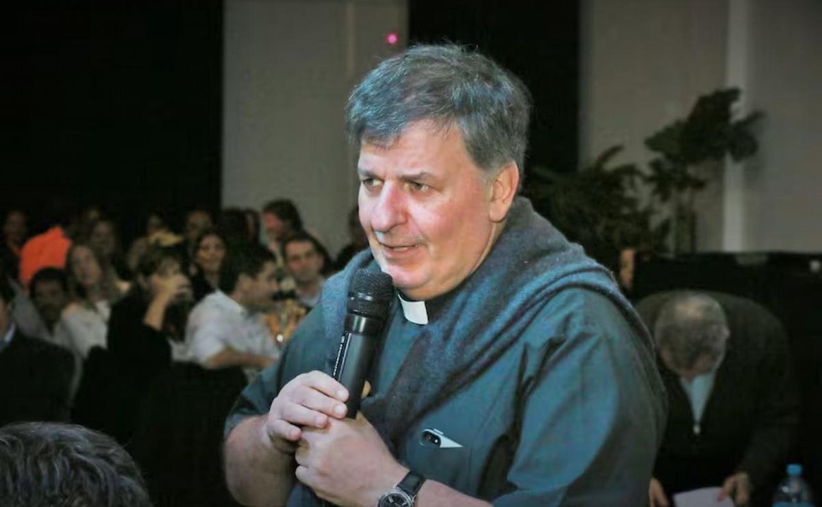 El sacerdote argentino Damián Rodríguez Alcobendas.