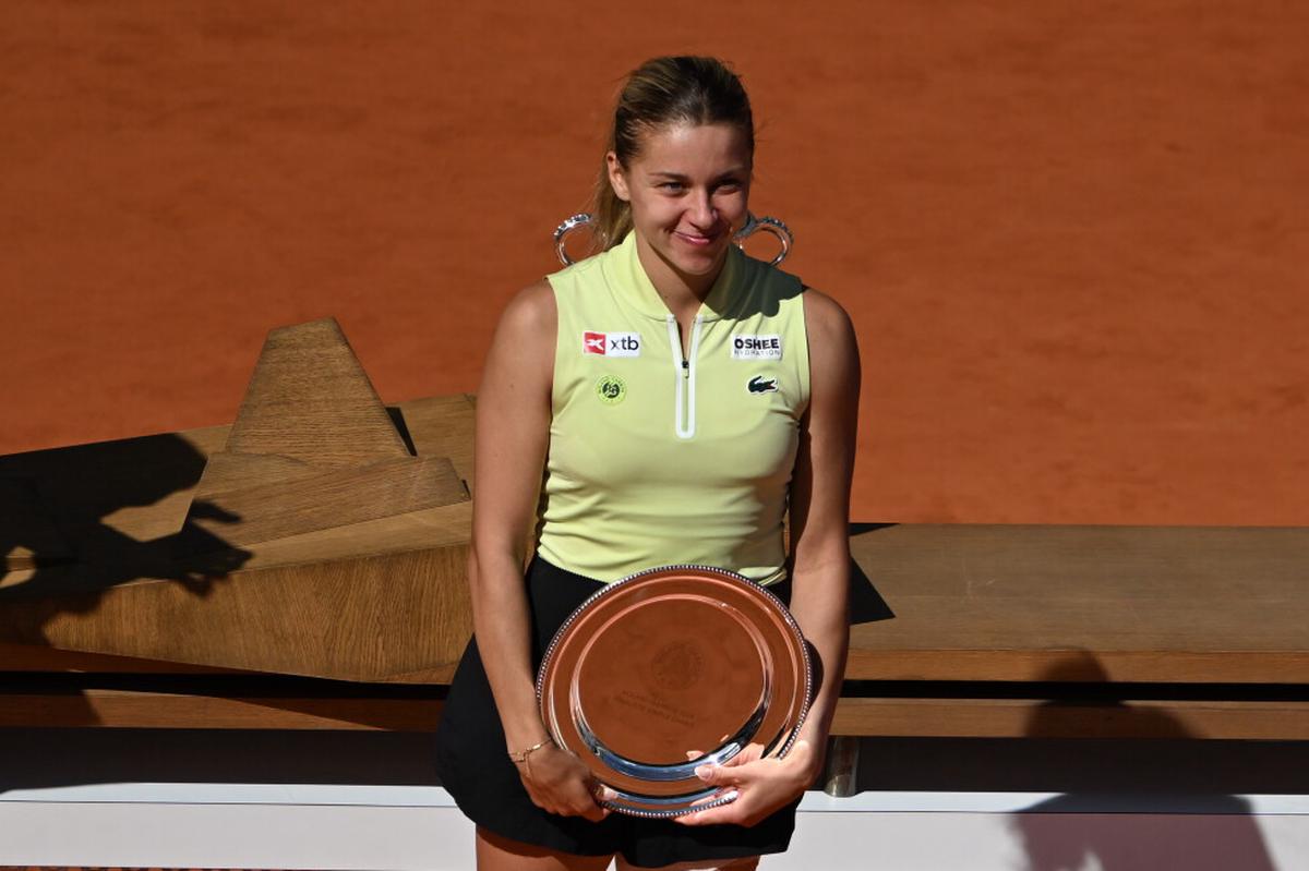 Doble falta y paliza en la final de Roland Garros: el cuento de hadas de Chwalinska acaba en derrota