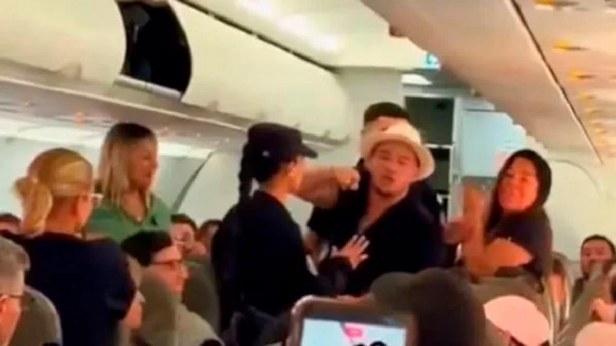 Conflicto en vuelo: pasajeros descontrolados en Aeroparque