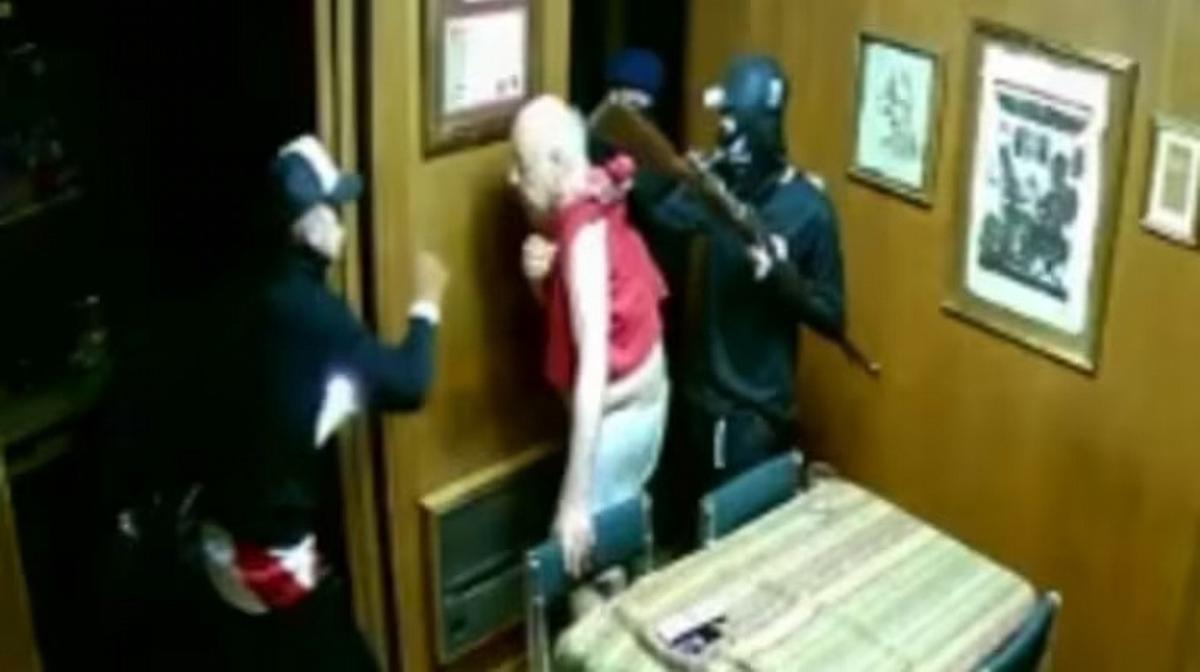 Un jubilado vive un aterrador asalto en su hogar