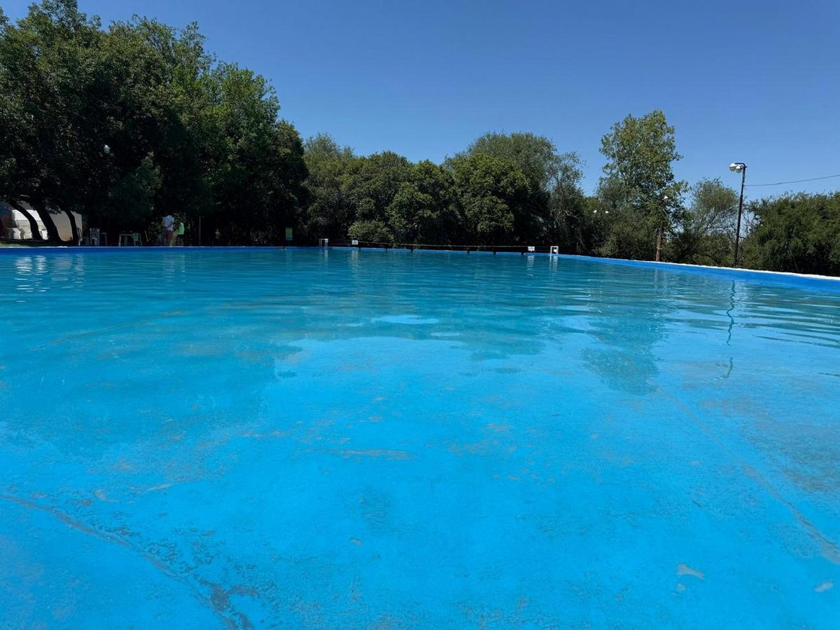 El Balneario San Javier, un paisaje serrano para refrescarse en Traslasierra.