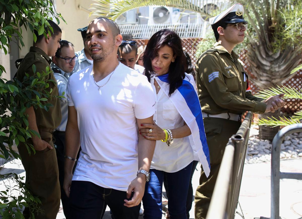 Presidente israelí indulta a paramédico condenado por disparar a atacante palestino hace una década