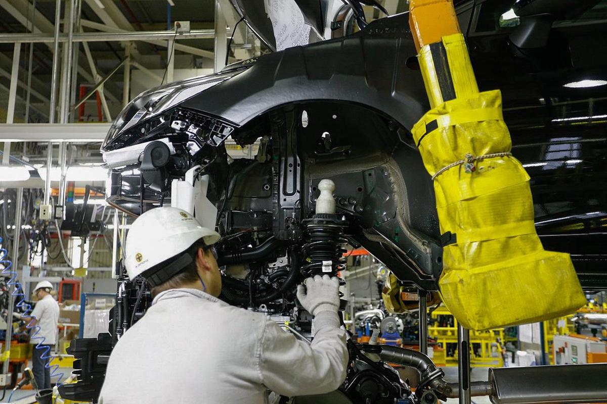 La producción automotriz pisó el freno en junio pero recobrar impulso en el segundo semestre.