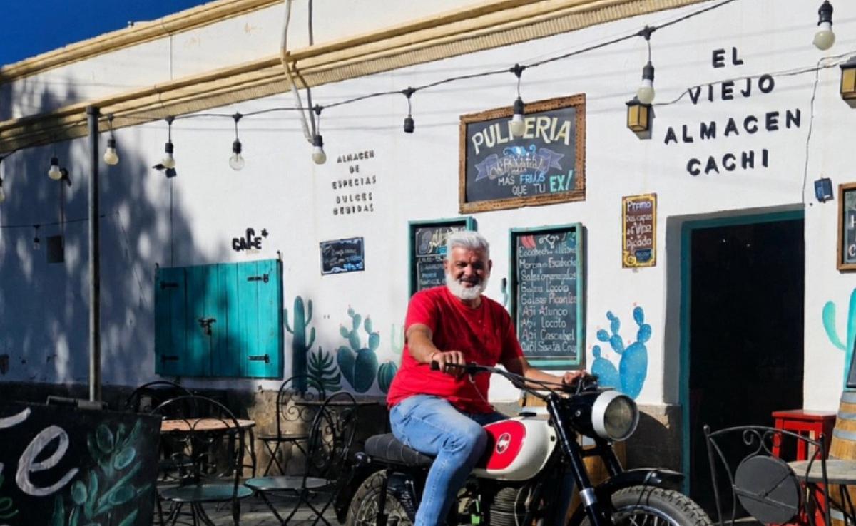 Fabio Ortiz, fundador y propietario de El Viejo Almacén de Cachi.