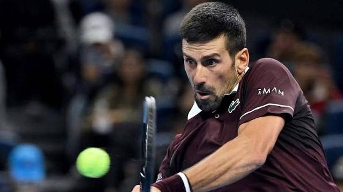 Djokovic va por el título en Beijing.