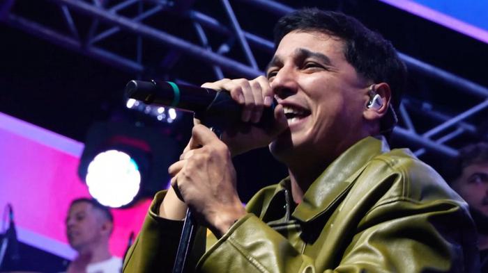 Q’Lokura estrenó la Sessions 7 en la voz del Chino Herrera