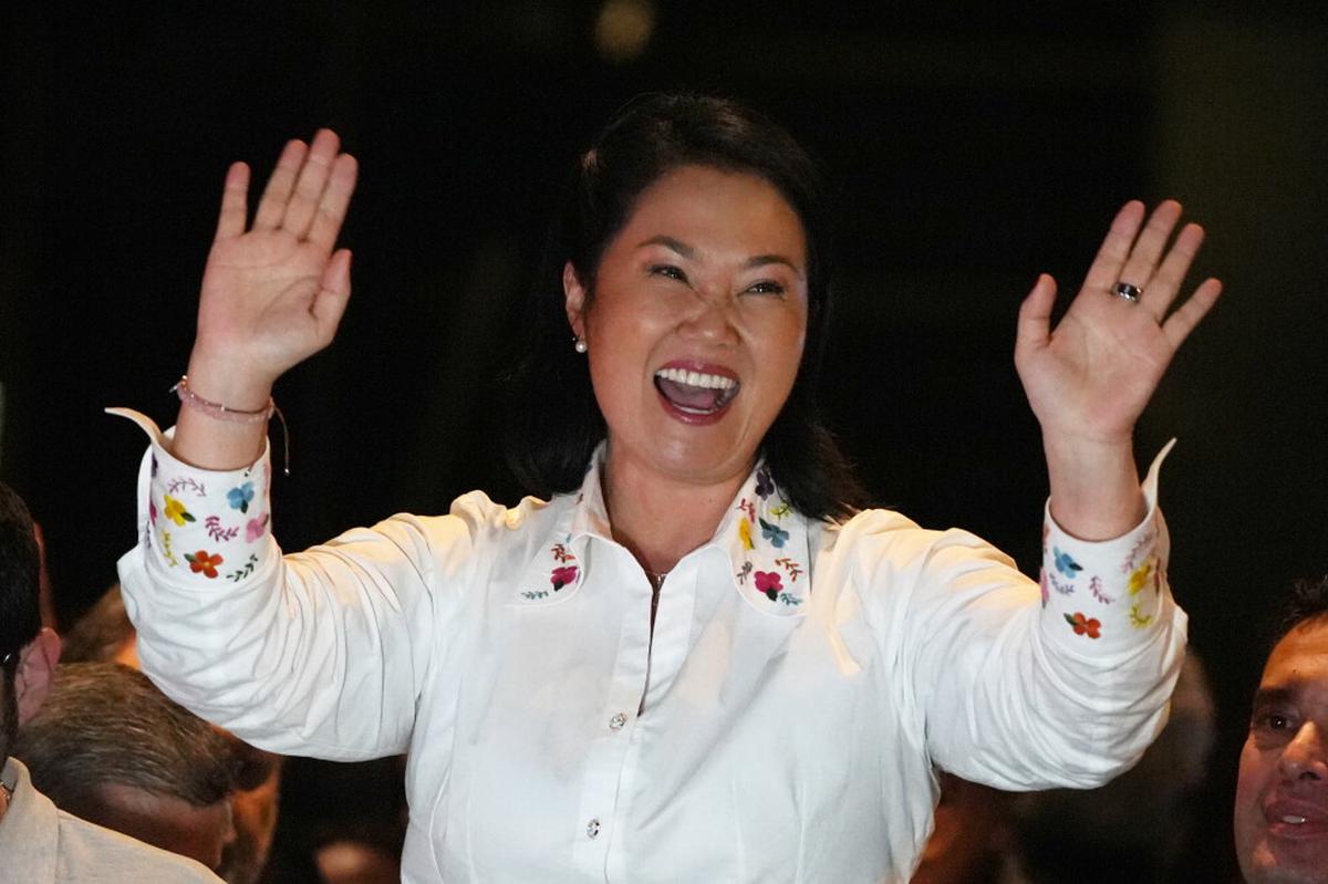 Keiko Fujimori y Roberto Sánchez en un empate técnico en balotaje presidencial de Perú