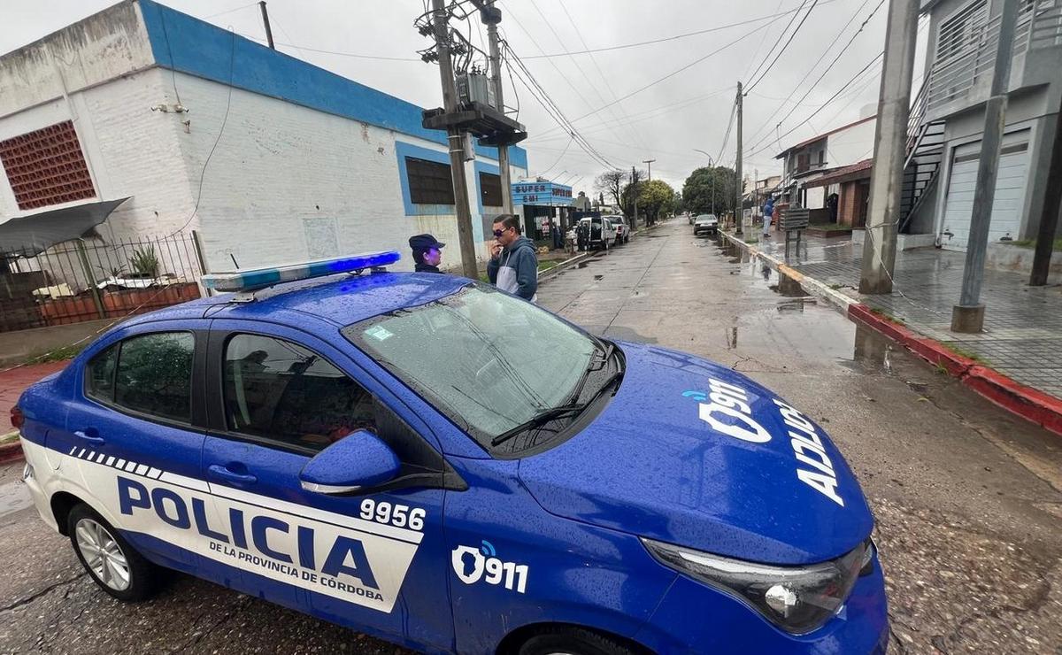 FOTO: Mataron a un hombre en barrio San Pablo. (Foto: Daniel Cáceres/Cadena 3)