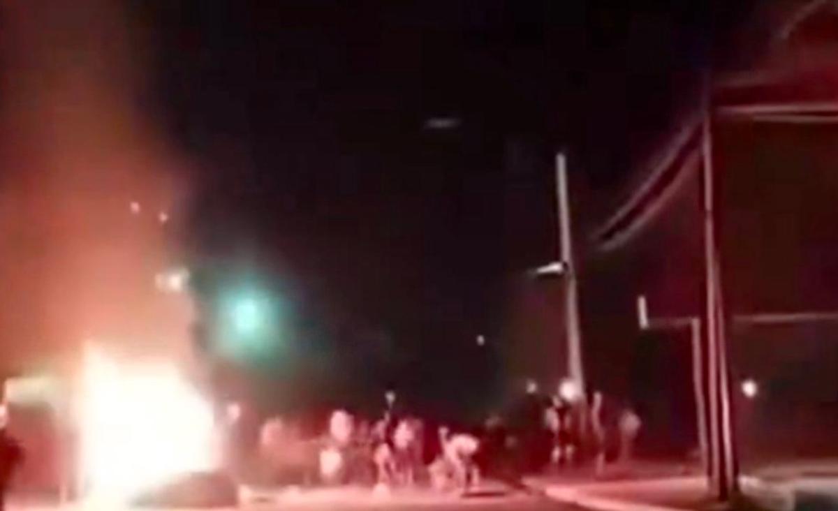 Asaltaron la Sede del Partido Comunista en Morón, Cuba. Foto Captura de pantalla Agencia NA.