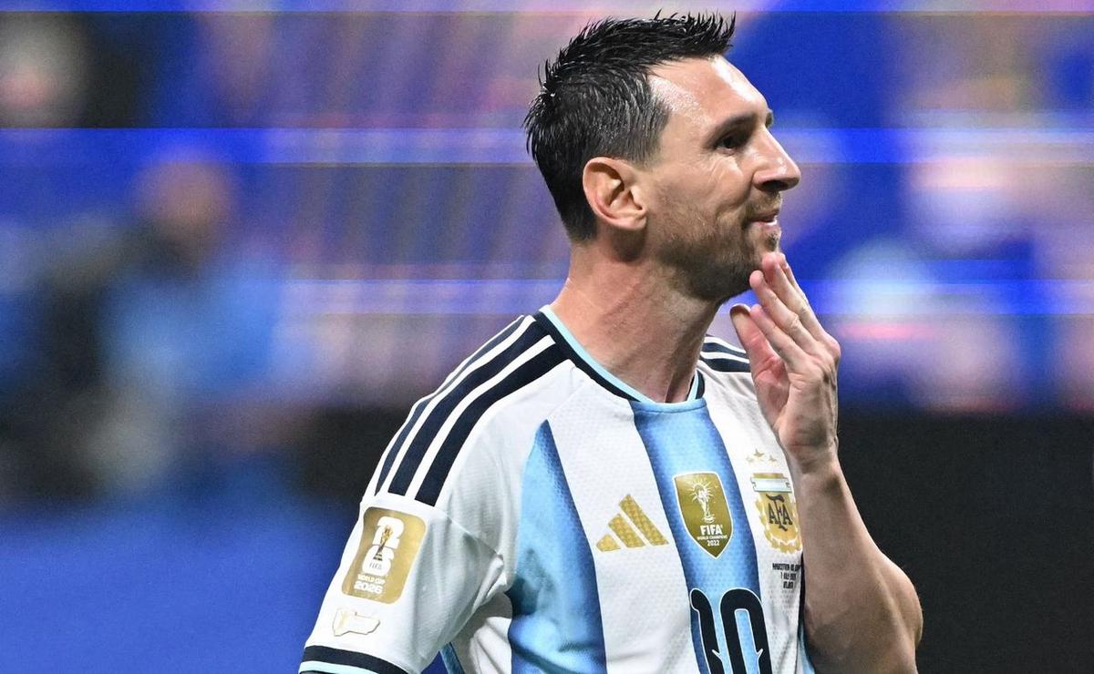 Lionel Messi tras errar el penal ante Egipto.