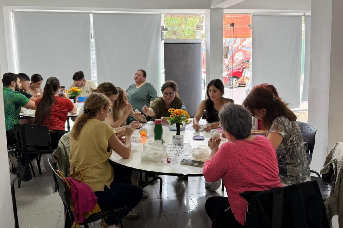 Huevos de Pascua lituanos en Córdoba, una tradición de Semana Santa
