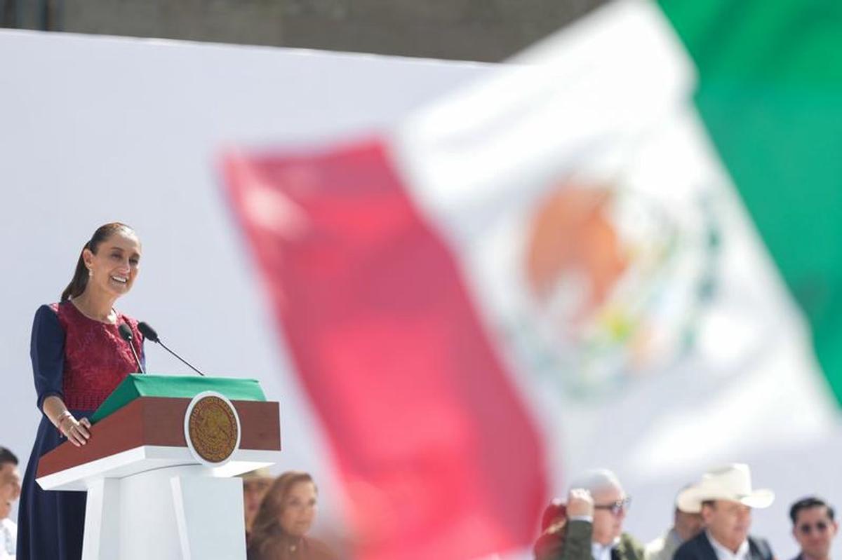 El Banco de México advierte sobre riesgos en el sistema financiero.