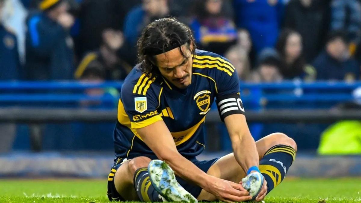 Edinson Cavani y un paso por Boca con saldo negativo.