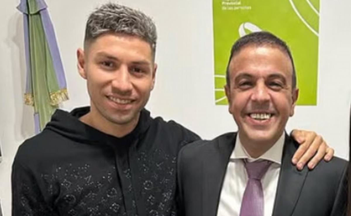 Gonzalo Montiel junto a Nicolás Payarola, acusado de robarle 700 mil dólares.