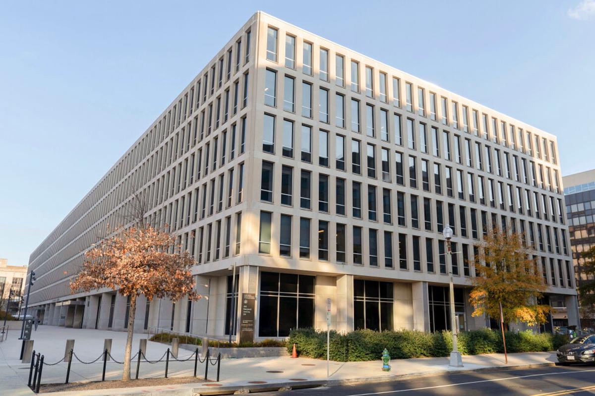 Trump traslada facultades del Departamento de Educación a otras entidades
