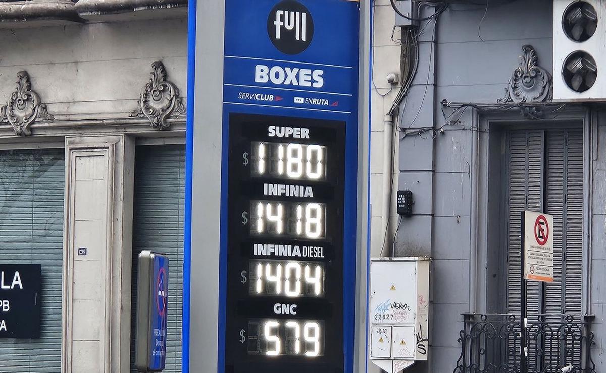 FOTO: Los aumentos en el precio del combustible se sienten en Rosario.