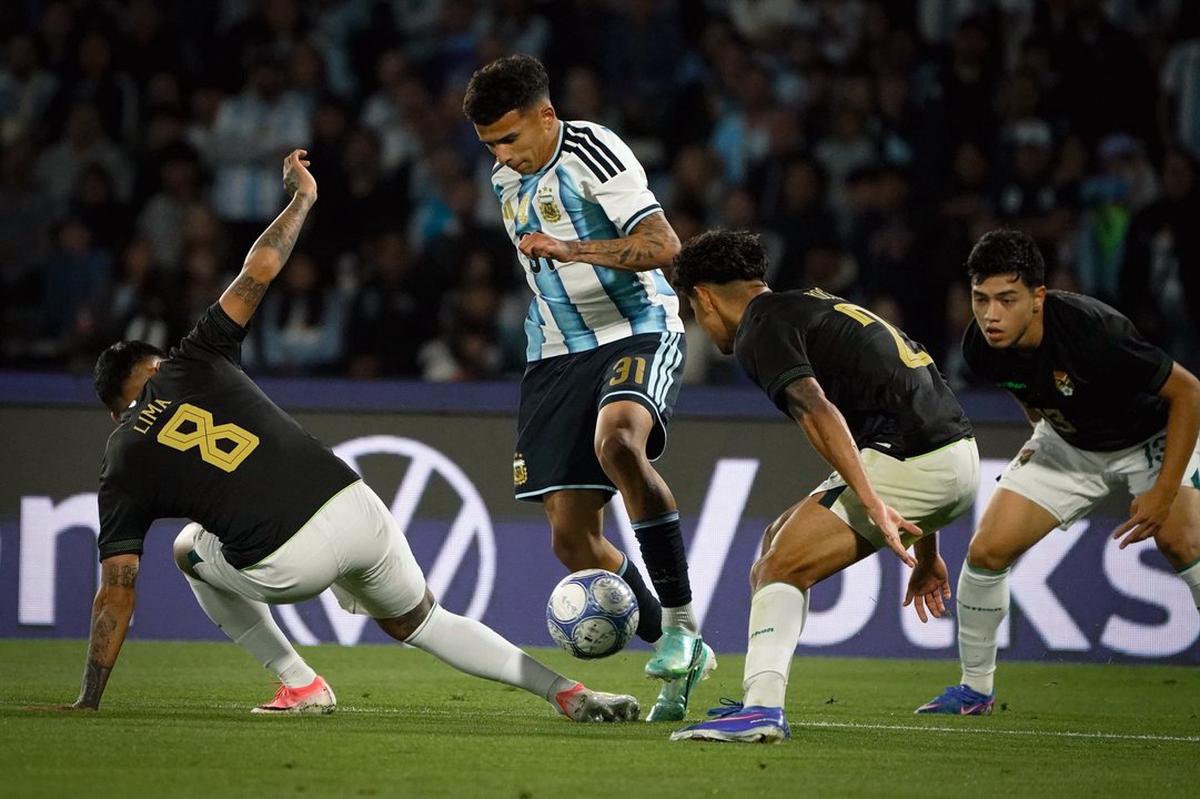 Leonel Flores