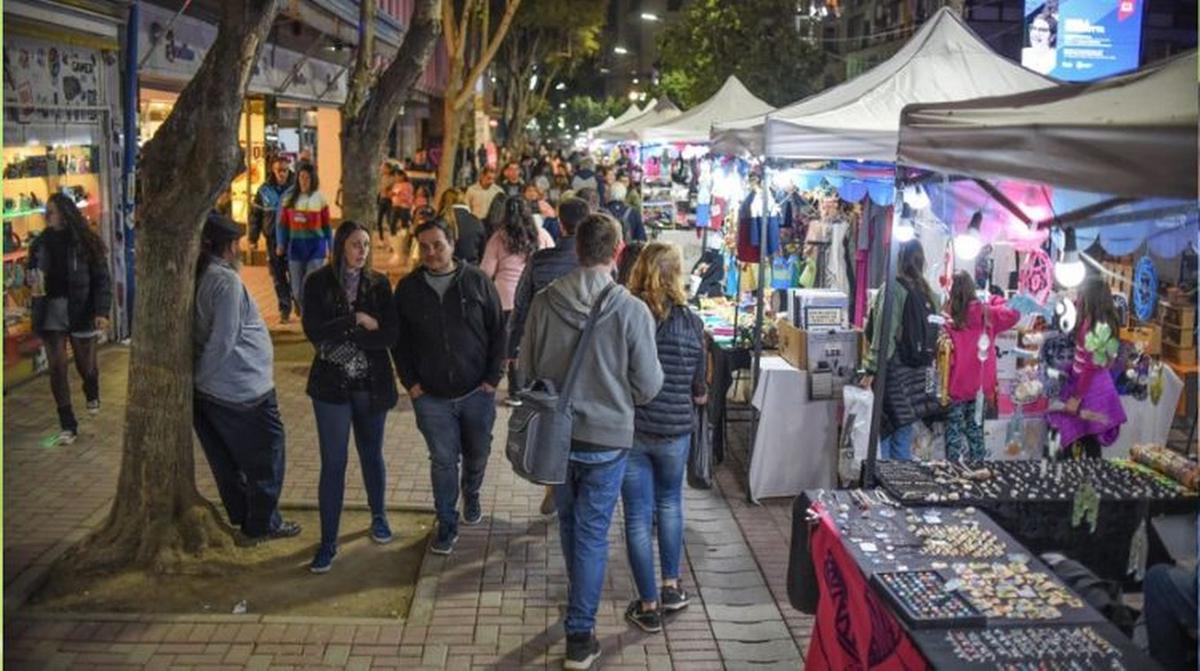 Noche de las peatonales.