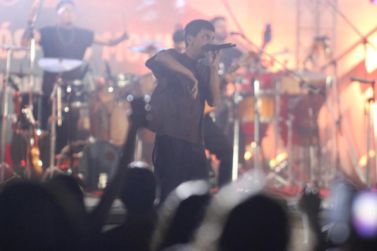 FOTO: Milo J en un show íntimo en Cosquín. (Foto: Daniel Cáceres).