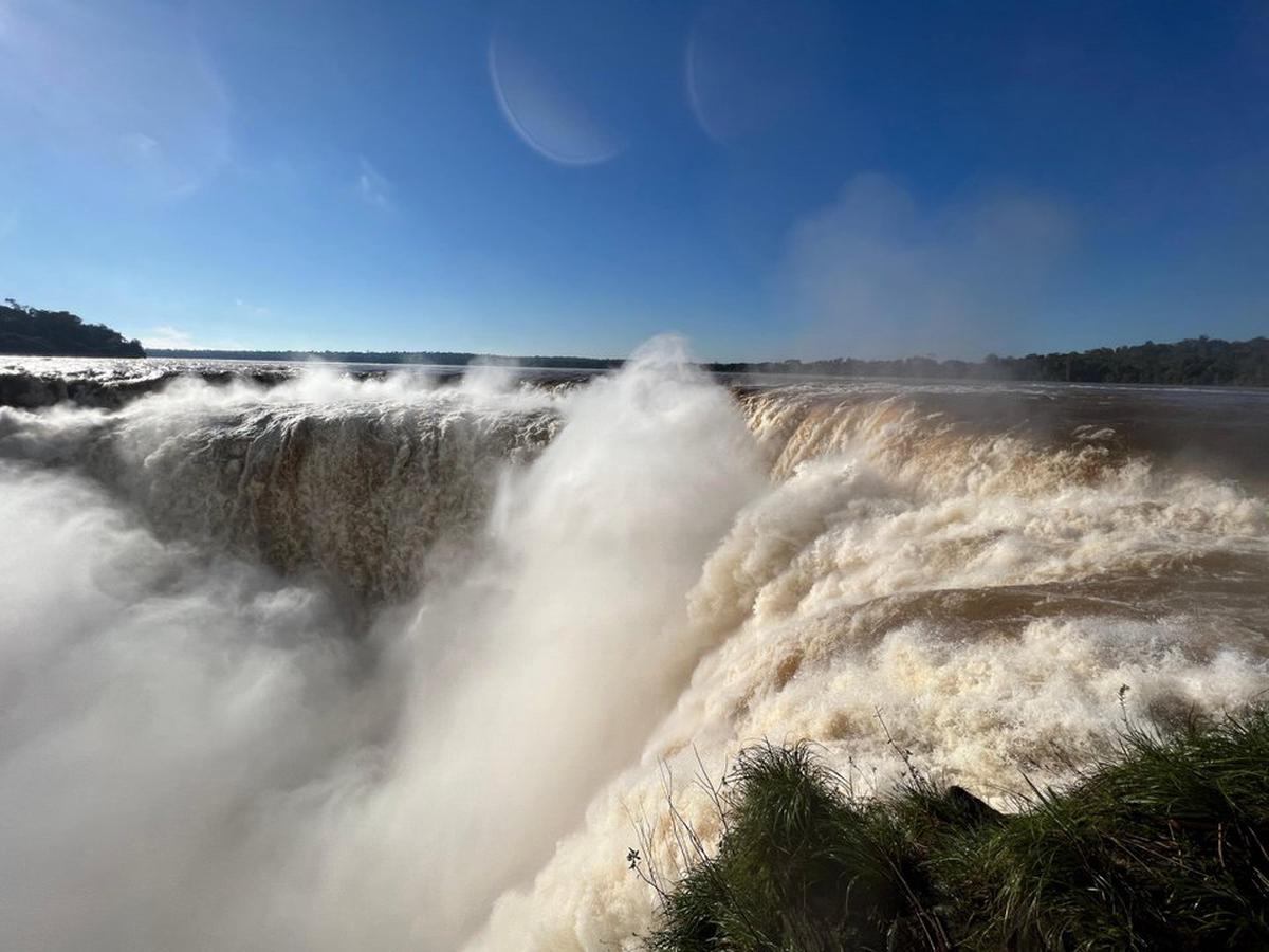 Cataratas del Iguazú: Cierran circuitos por aumento del caudal debido a El Niño