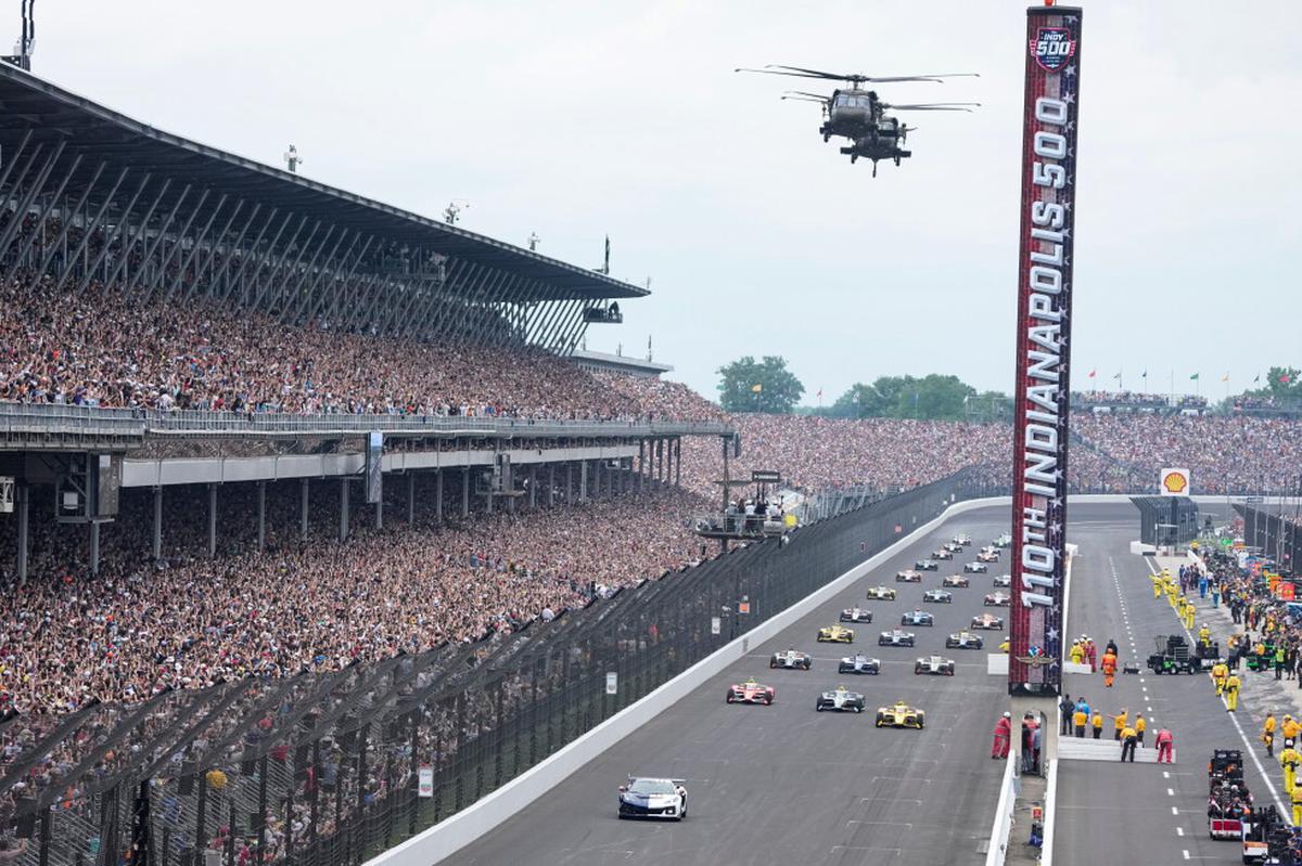Las 500 Millas de Indianápolis rinde homenaje al bicampeón de NASCAR Kyle Busch