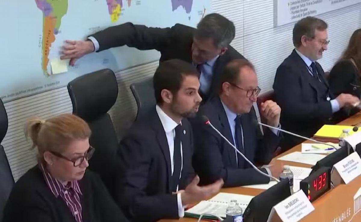 Incidente diplomático en Francia por un mapa de Malvinas. (Foto: captura de video)