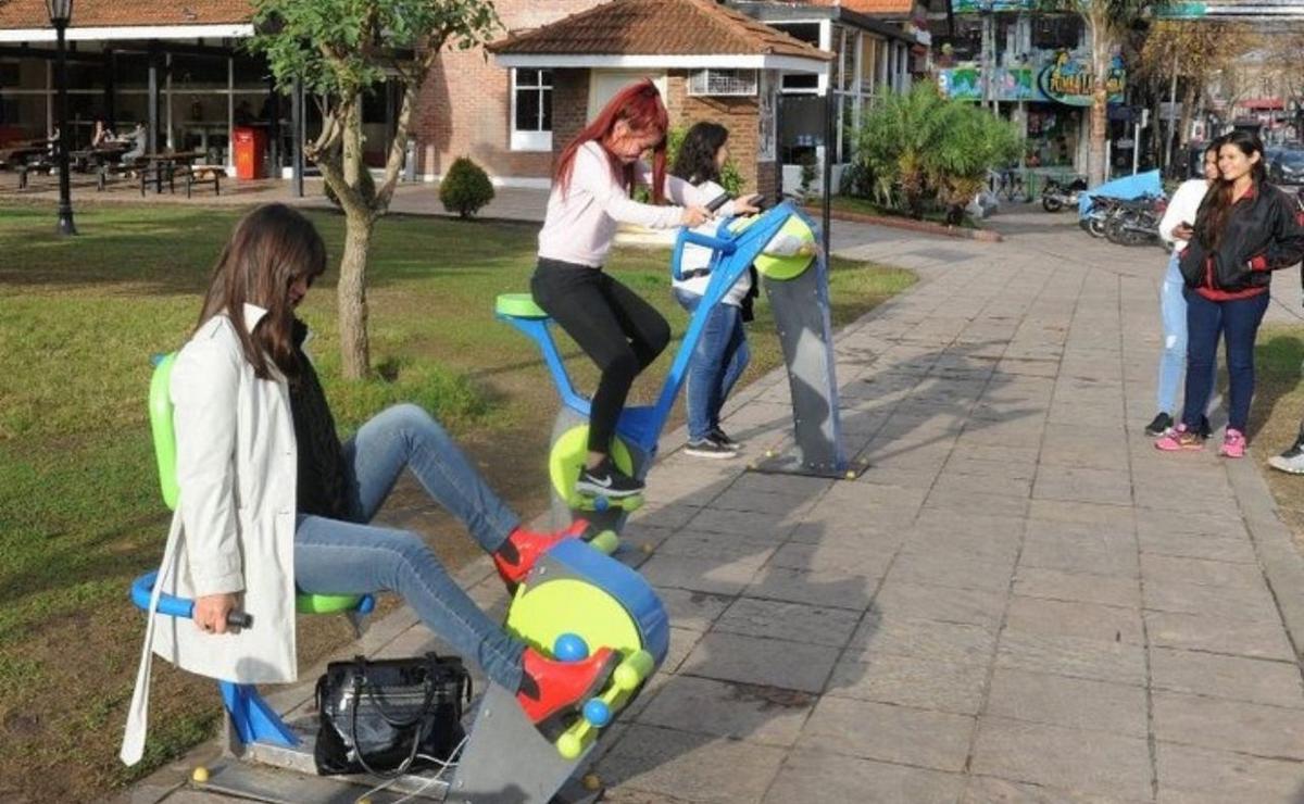 El Concejo aprobó un programa que instalará bicicletas fijas que generan energía