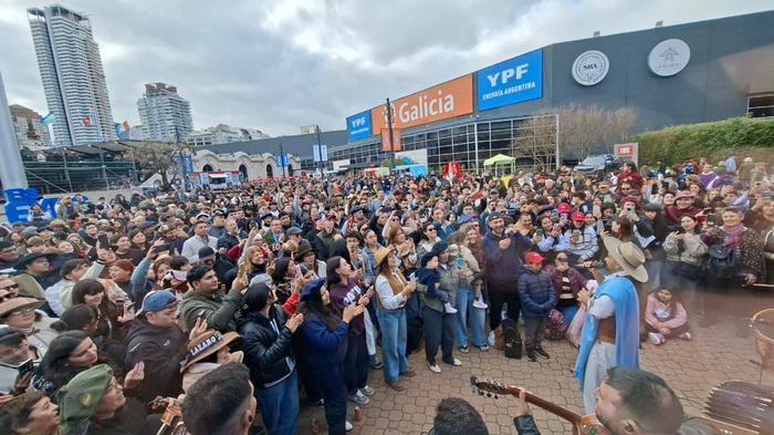 Lázaro Caballero pasó por el Estudio Federal Sancor Seguros de Cadena 3 en La Rural