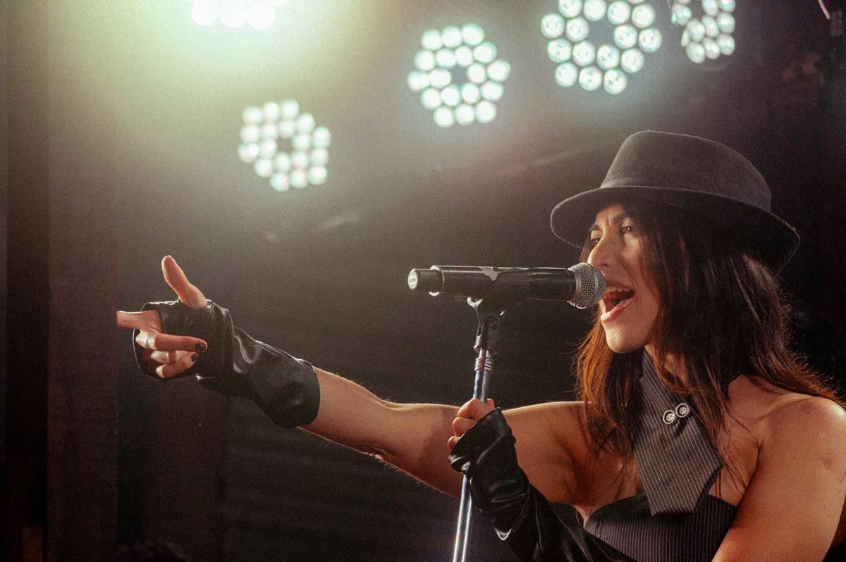 Loretta Sorbello se presentó en el Cosquín Rock.