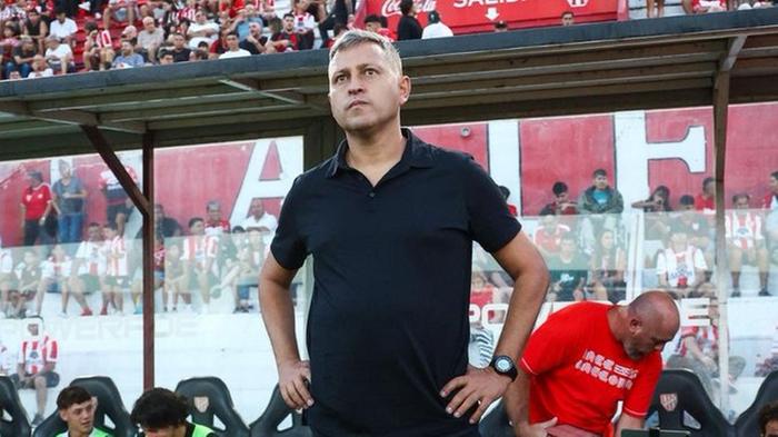 Flores, DT de Instituto: "Vamos a reforzar por la salida de Jara"