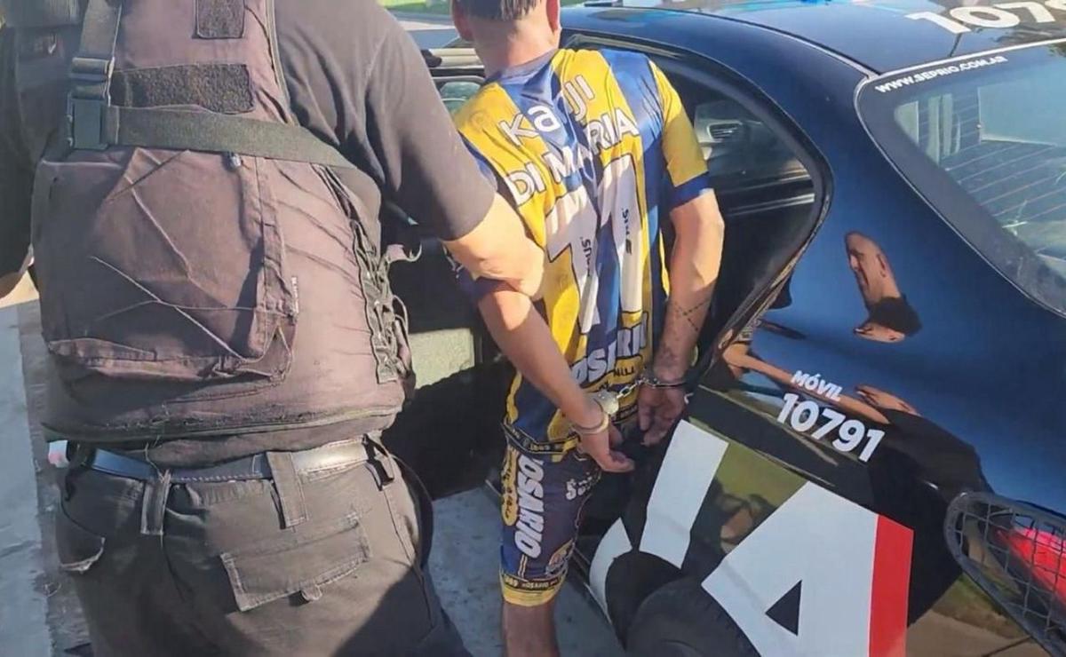 El detenido fue identificado como Ricardo Andrés A., de 27 años.