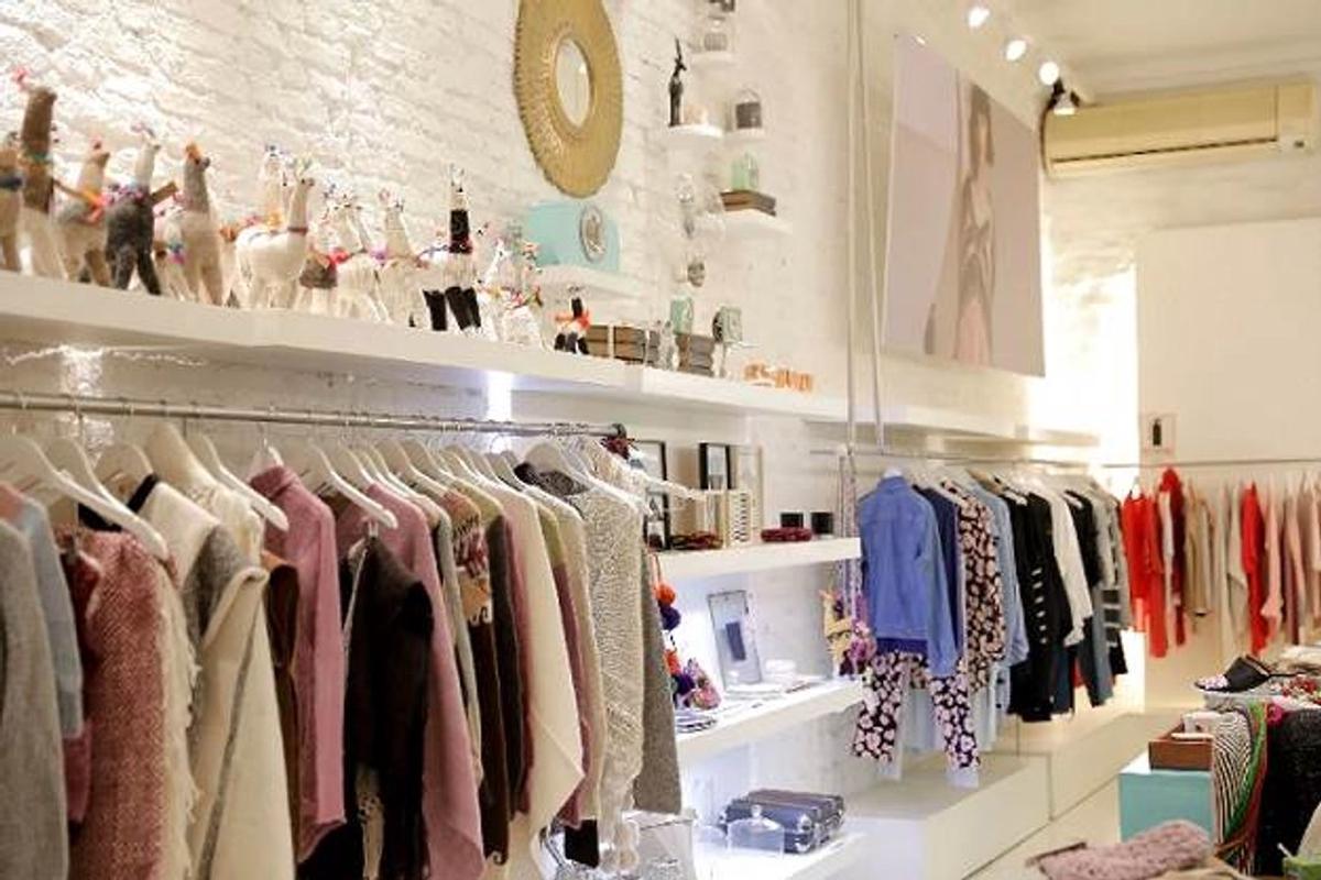 La competencia más intensa en prendas de vestir de marca se libra en el comercio online.