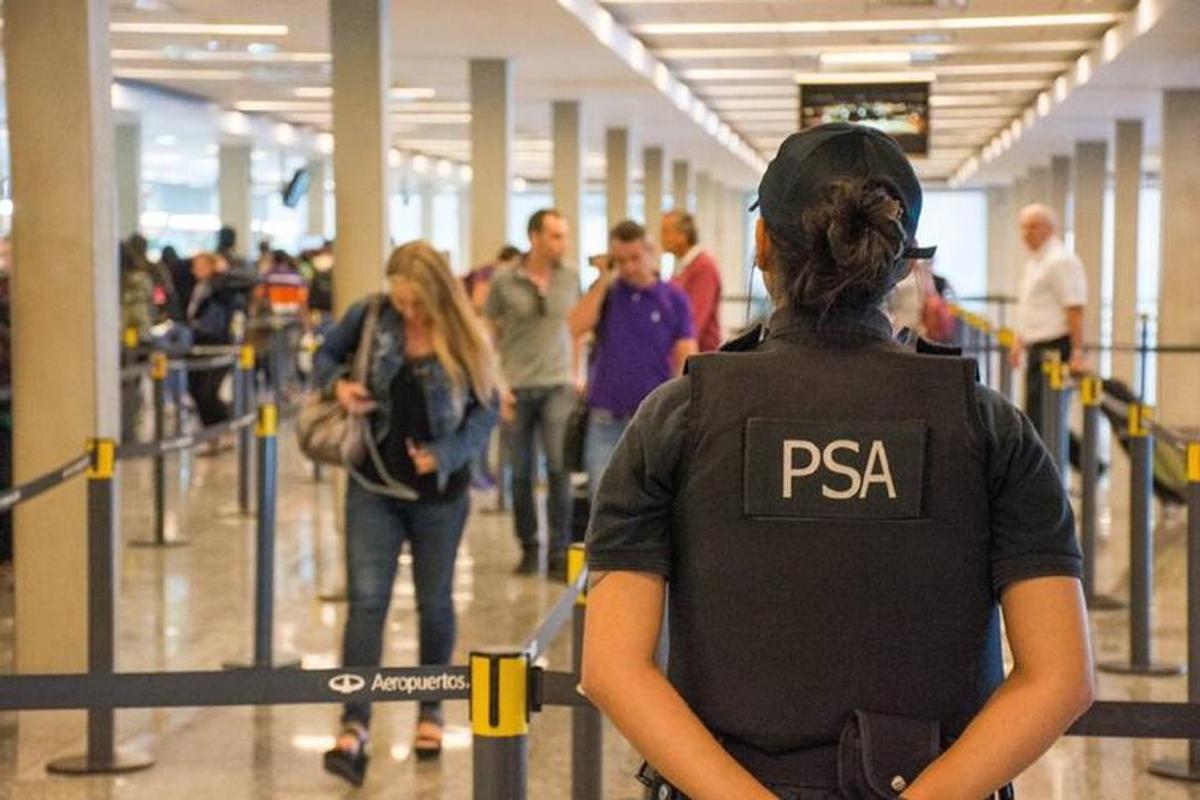 Operativo de seguridad en Ezeiza por un paquete sospechoso que resultó ser vacío