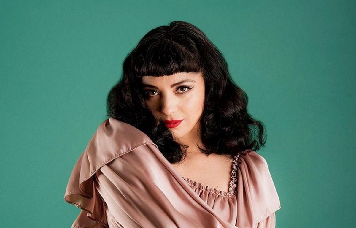 AUDIO: Mon Laferte y su desgarradora carta: un grito de arte y supervivencia