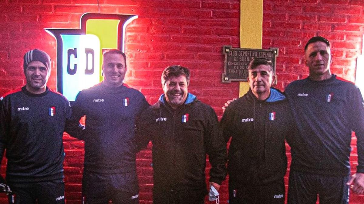 Ricardo Caruso Lombardi al asumir como manager en Deportivo Español.