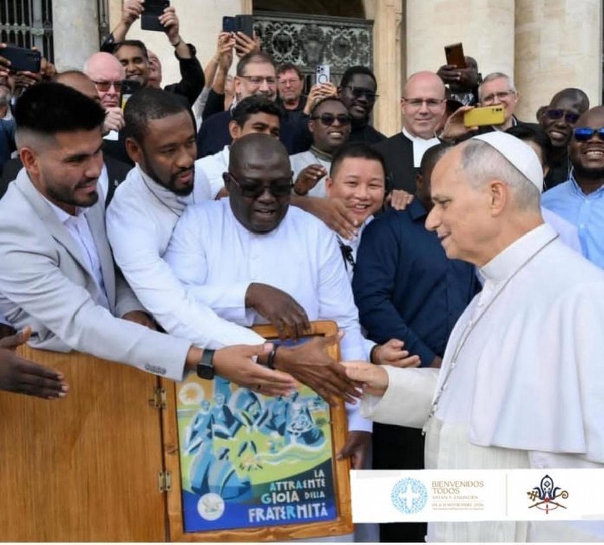 Un breve diálogo, cargado de emoción y esperanza, renovó la ilusión de la Iglesia de Córdoba