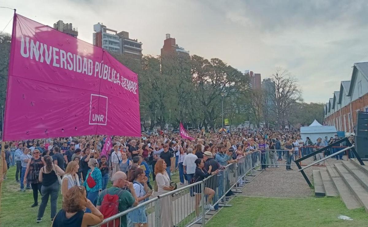 Archivo.- Manifestación en una edición anterior de la marcha federal en Rosario