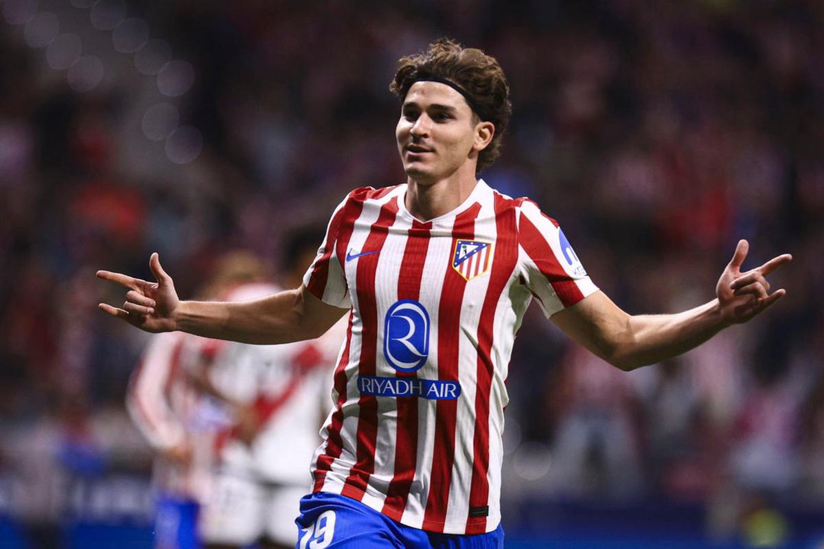 Julián Álvarez volvió a entrenar con el Atlético Madrid.