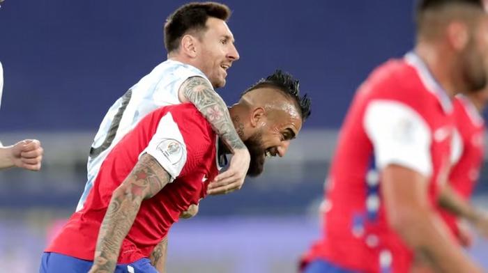 El mensaje de una de las figuras de las copas ganadas por Chile para Messi: “Extraterrestre”