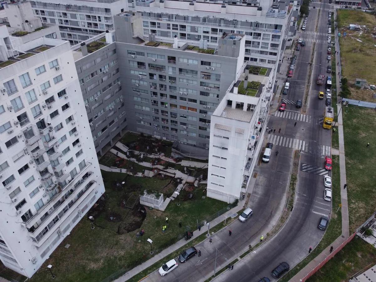 Regreso seguro: vecinos de Parque Patricios vuelven a sus hogares tras el derrumbe