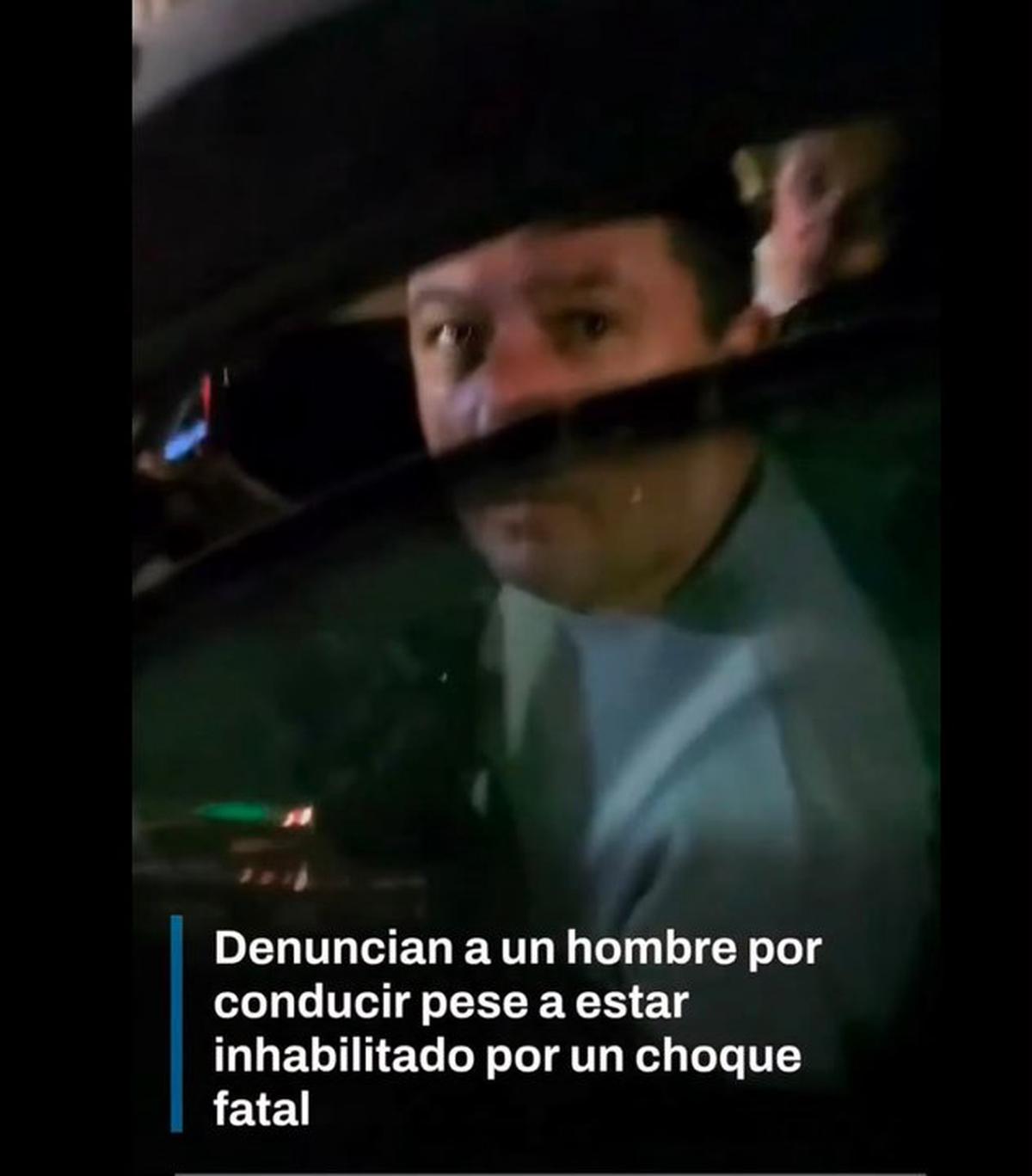 Un hombre inhabilitado para conducir fue grabado al volante tras un fatal choque